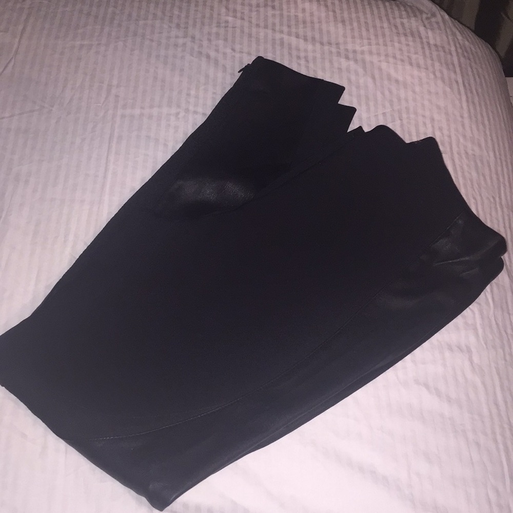 Slacks/leather/material/Size 4/5